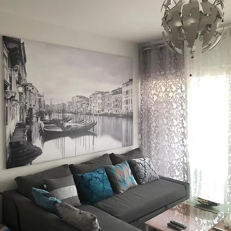 Apartment With Swiming Pool