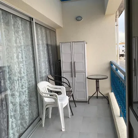 Apartment With Swiming Pool
